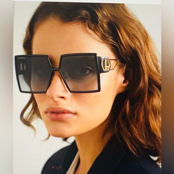 Dior Accessories - New Women’s Dior Sunglasses